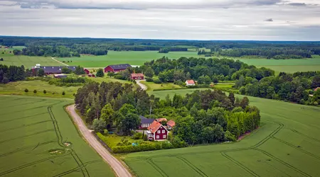 Gardar I Landskap Istock 165126390