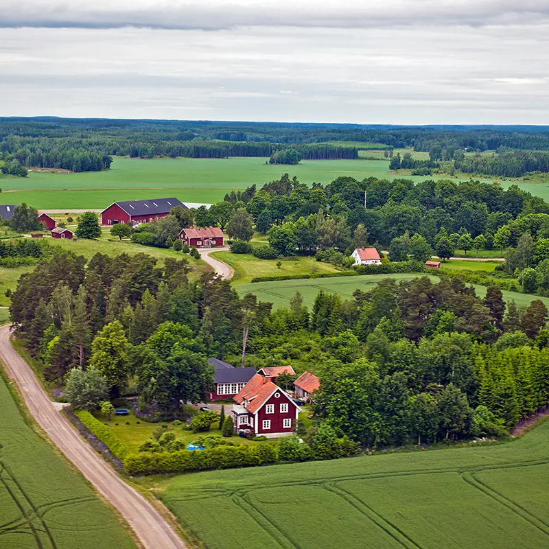 Gardar I Landskap Istock 165126390