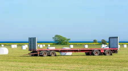 Rundbalar Balvagn Istock 695390324